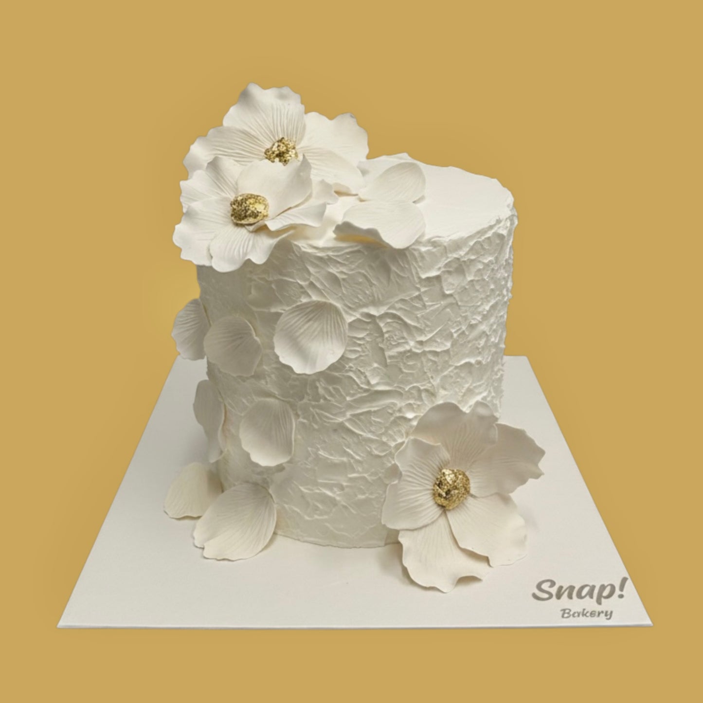 Luxury White Floral Cake